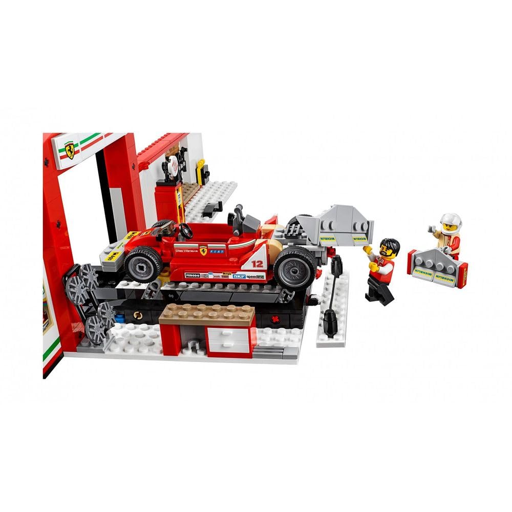 Building Kit (841 Pieces) V215