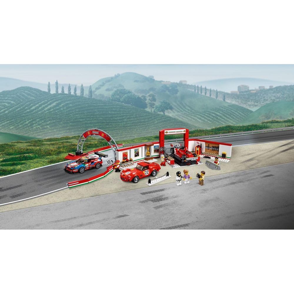 Building Kit (841 Pieces) V215