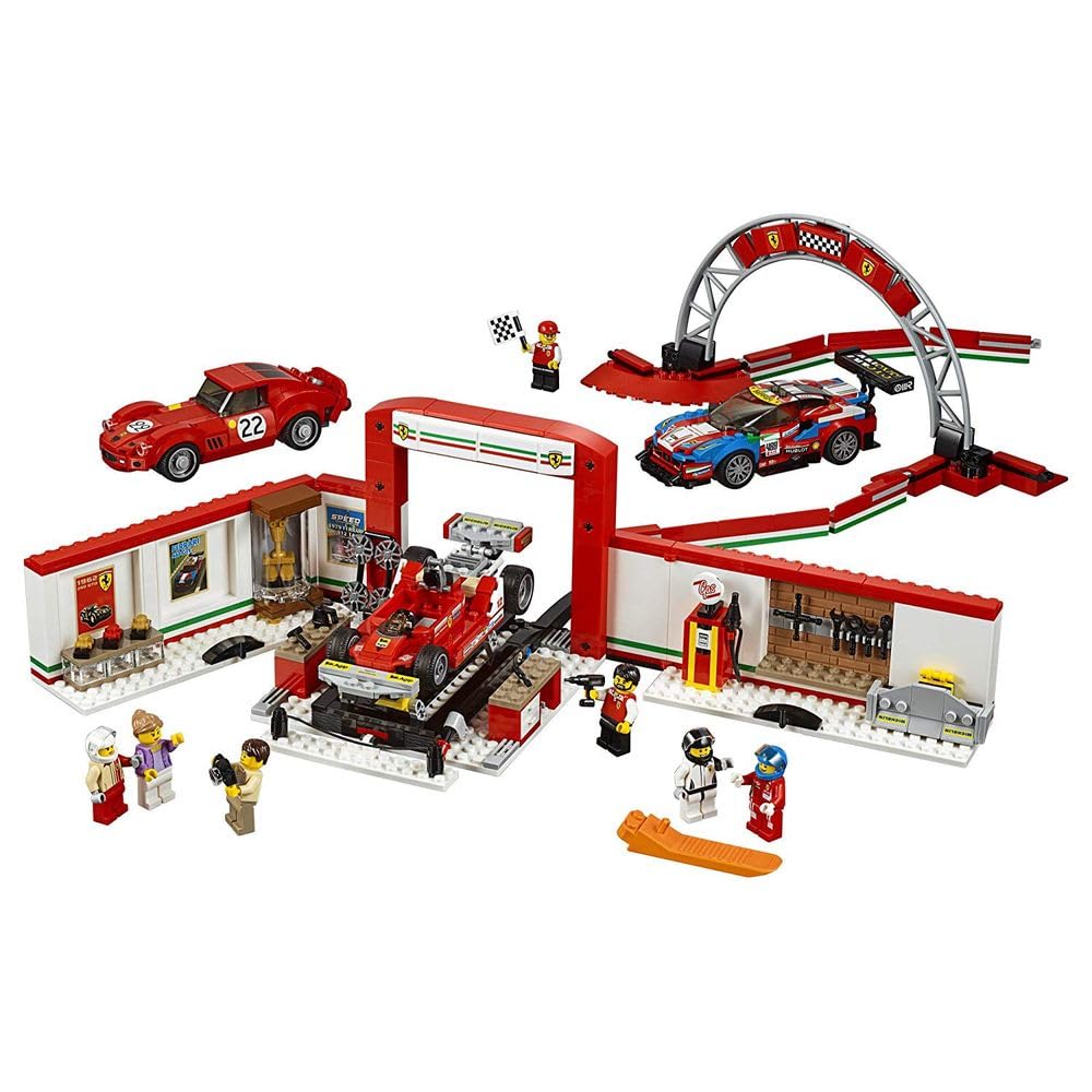Building Kit (841 Pieces) V215