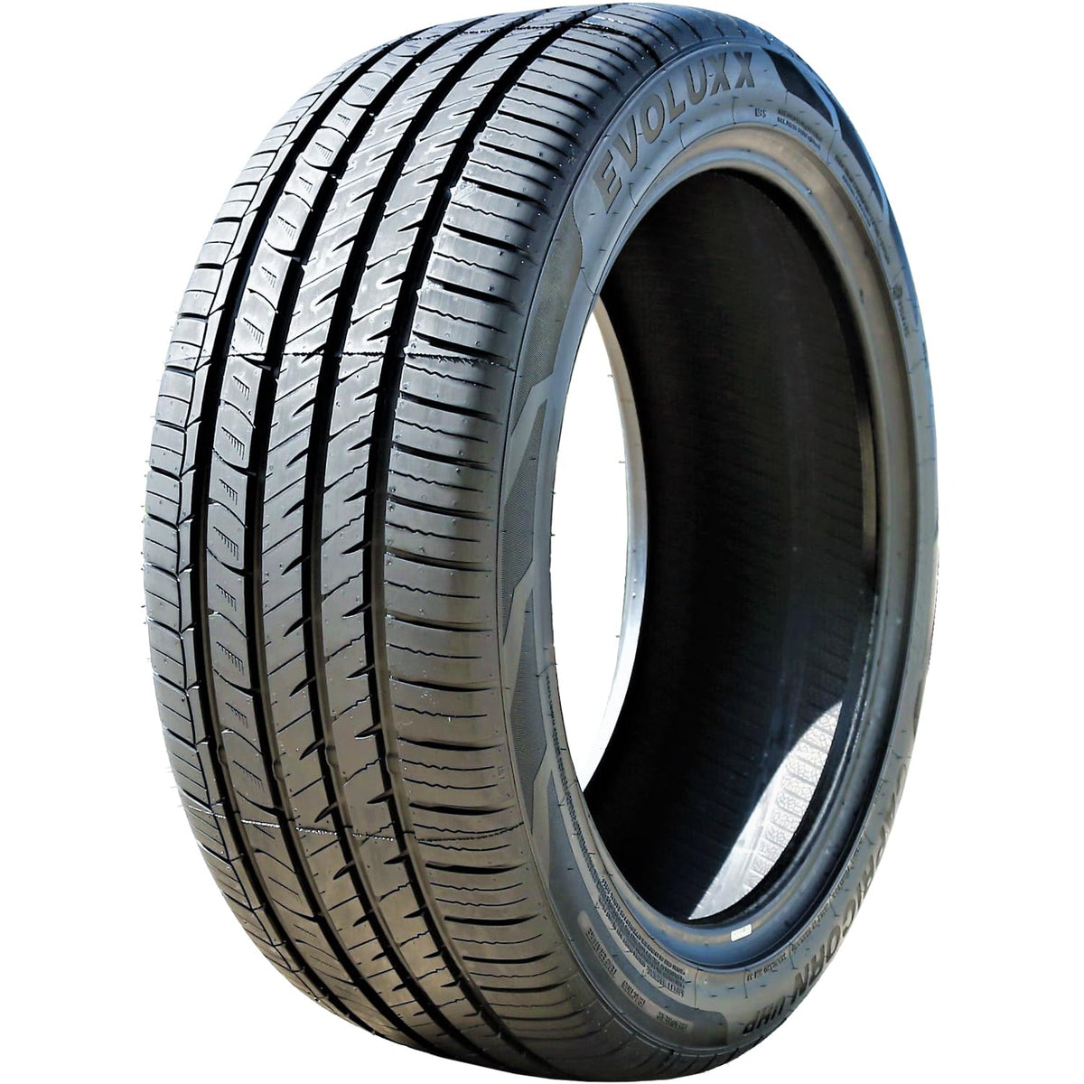 235/40R19 96Y XL All Season Passenger Tire Q633956