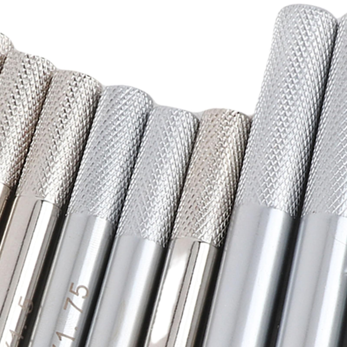 14-Piece Wheel Stud Alignment Pins F579