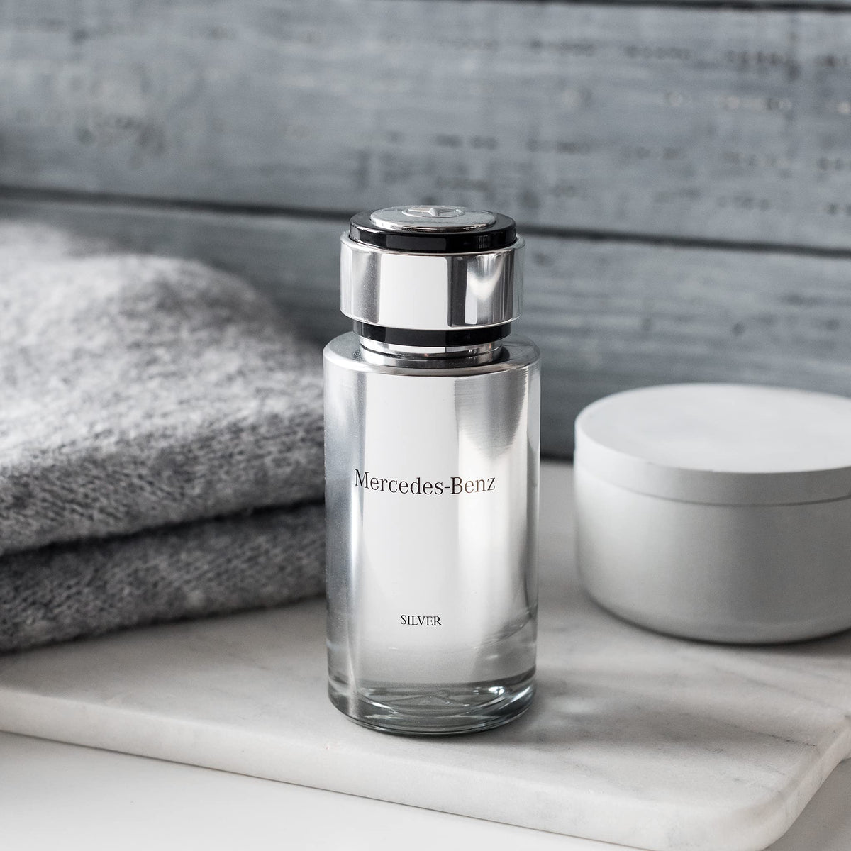 Silver Woody Scent Cologne 4 oz EDT Spray N2282